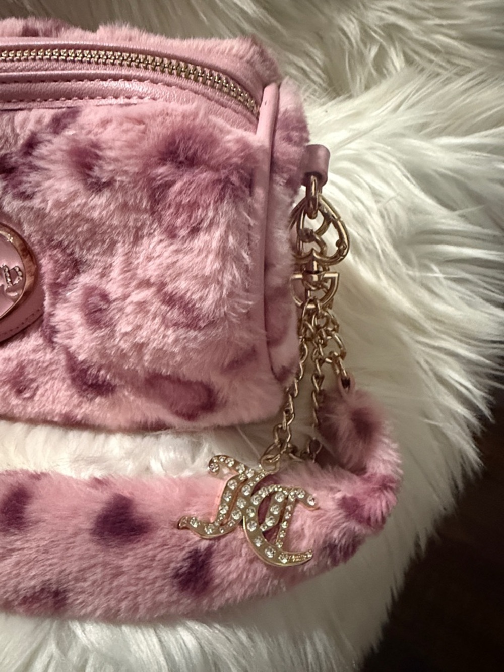 Viral Juicy Couture Pink Plush cheetah,Print shoulder Bag - Picture 2 of 5